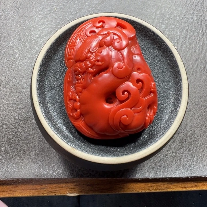 未镶嵌雕刻龙南红玛瑙
