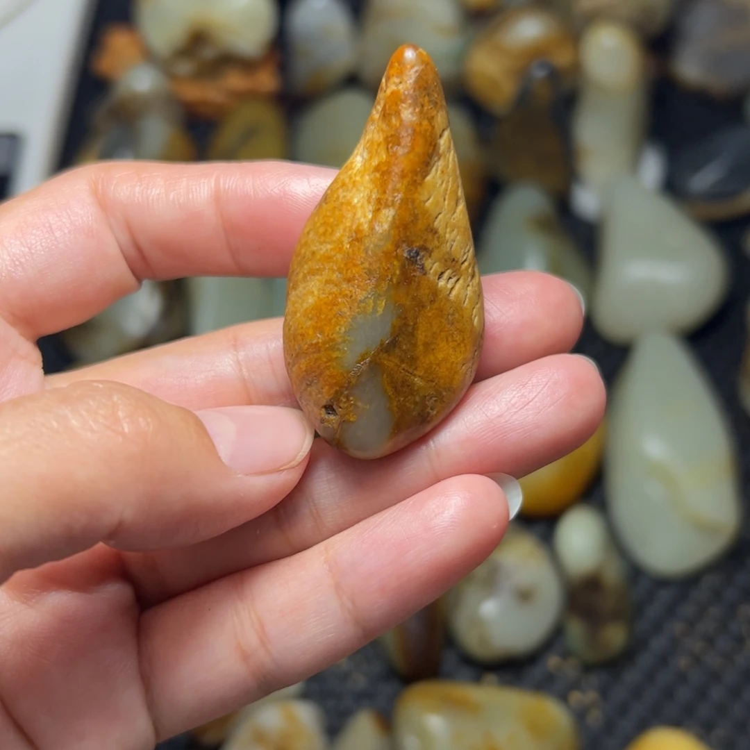 和田玉未镶嵌摆件B32