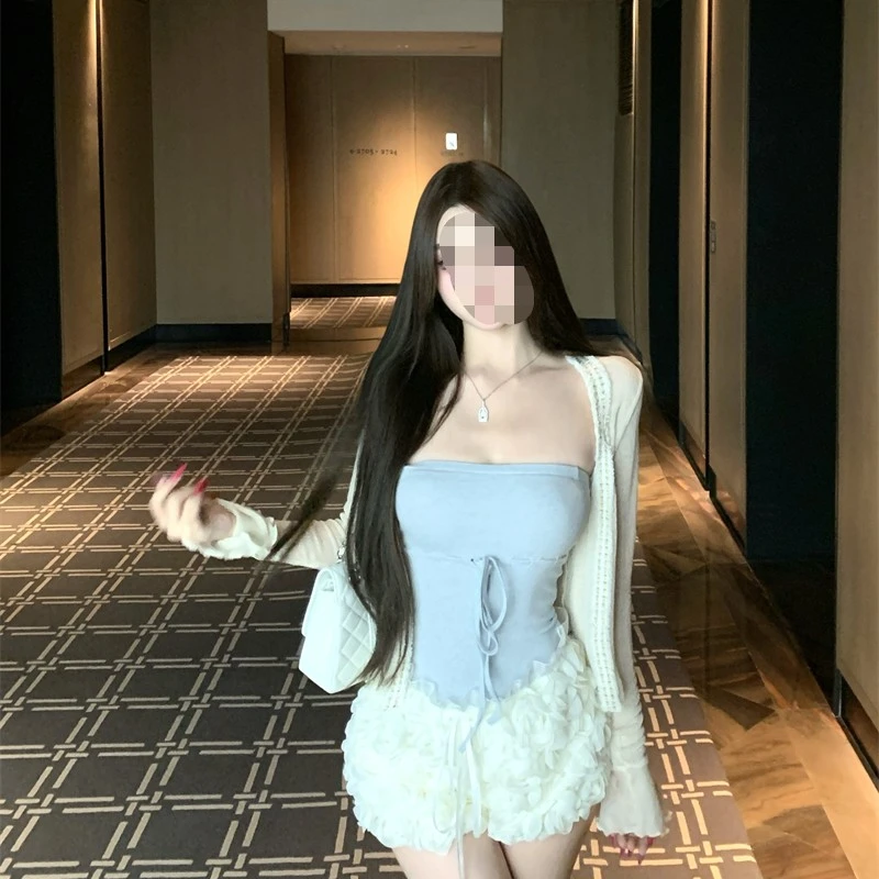 金丝气质小香风防晒开衫外套搭配纯欲甜美立体花瓣短裤套装