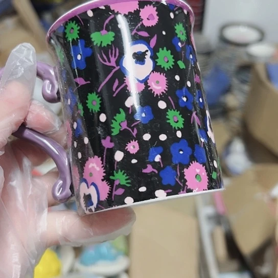 罐微瑕可爱微瑕满20包邮