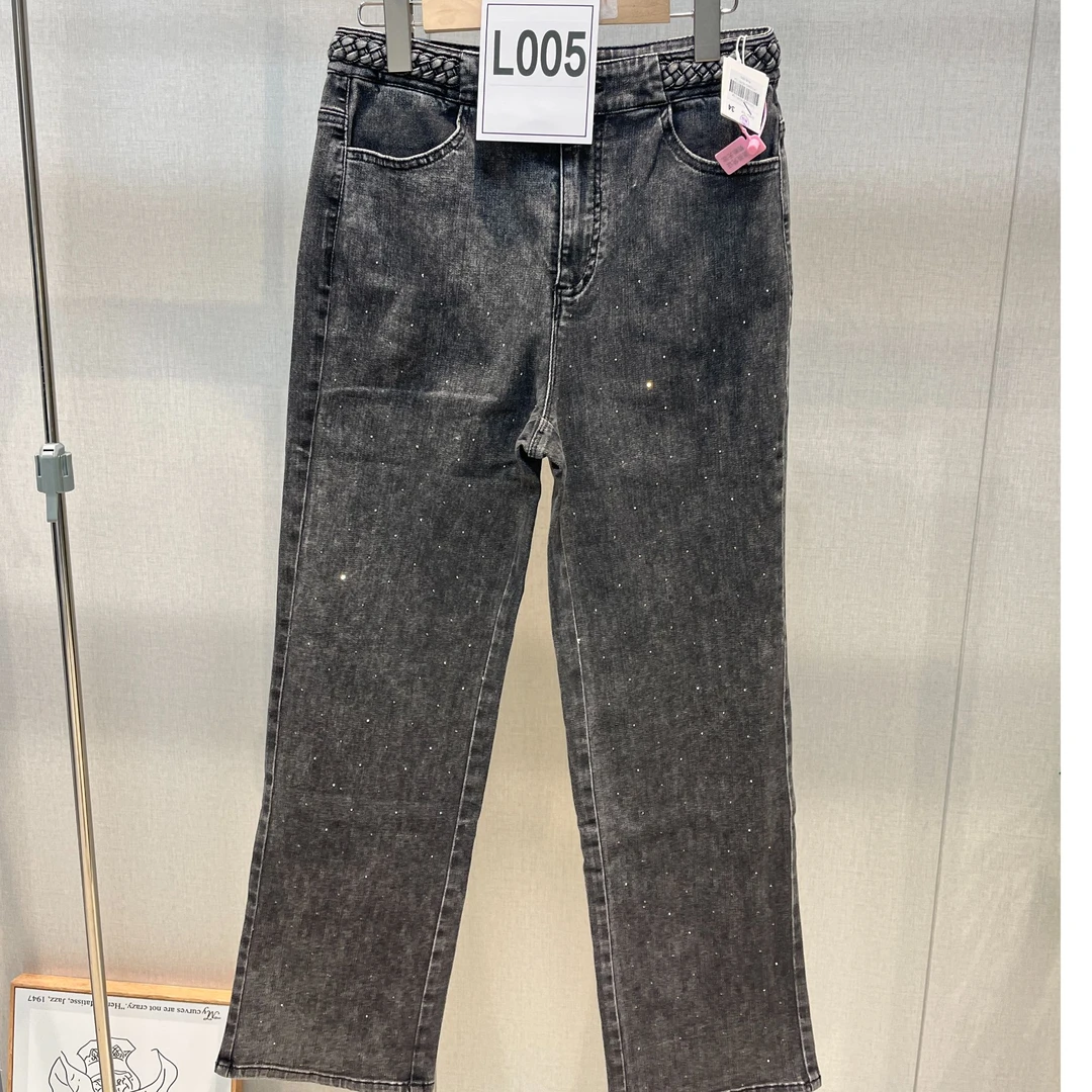 L005/Laur*l亮钻黑色牛仔裤LWD356K019DX【剪标款-介意慎拍】
