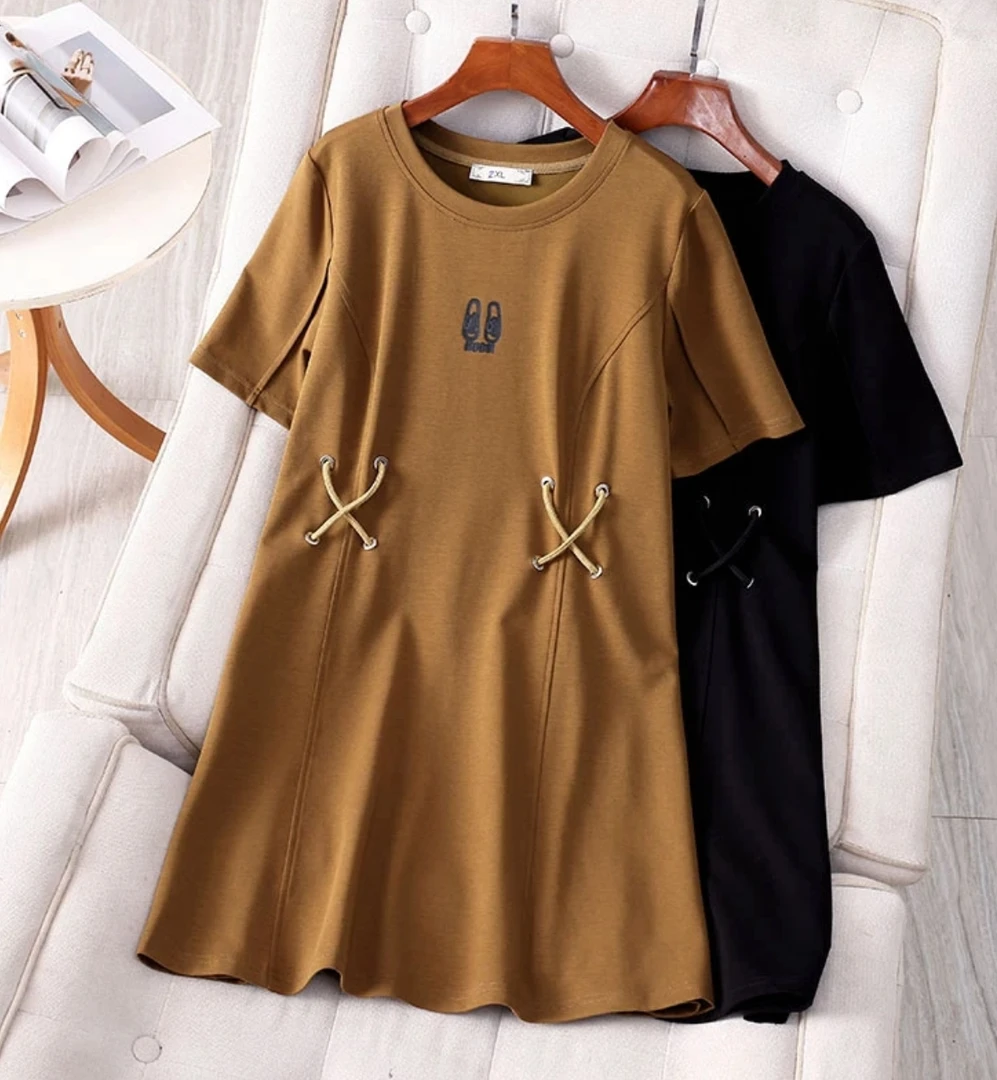 76834（011）设计感收腰中长款圆领夏季时尚连衣裙