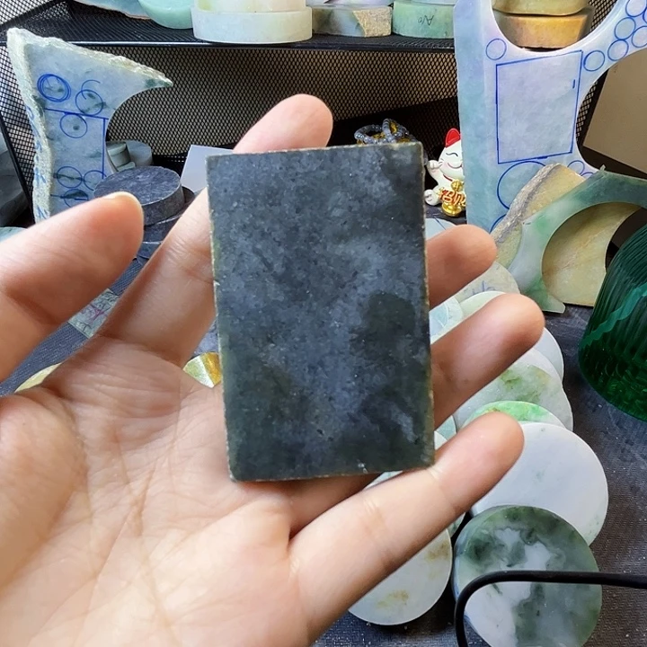 翡翠裸石缅甸翡翠