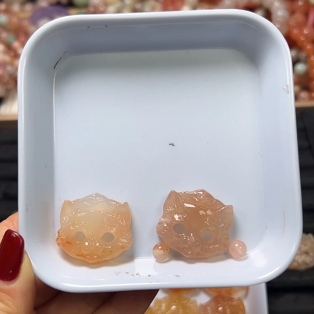 玛瑙/玉髓珠宝半成品未镶嵌如*?