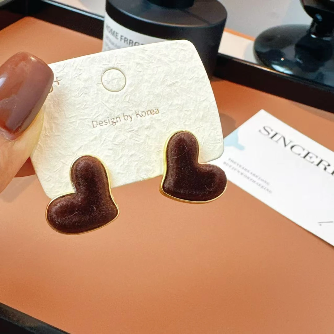 铜合金耳饰 【咖色植绒爱心】秋冬植绒咖色爱心耳饰耳环 F224