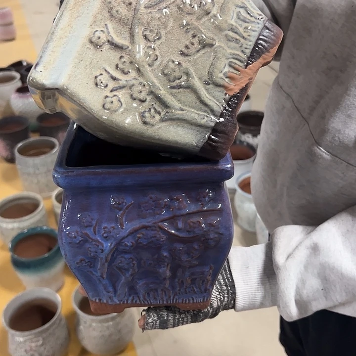 高度17厘米口15厘米