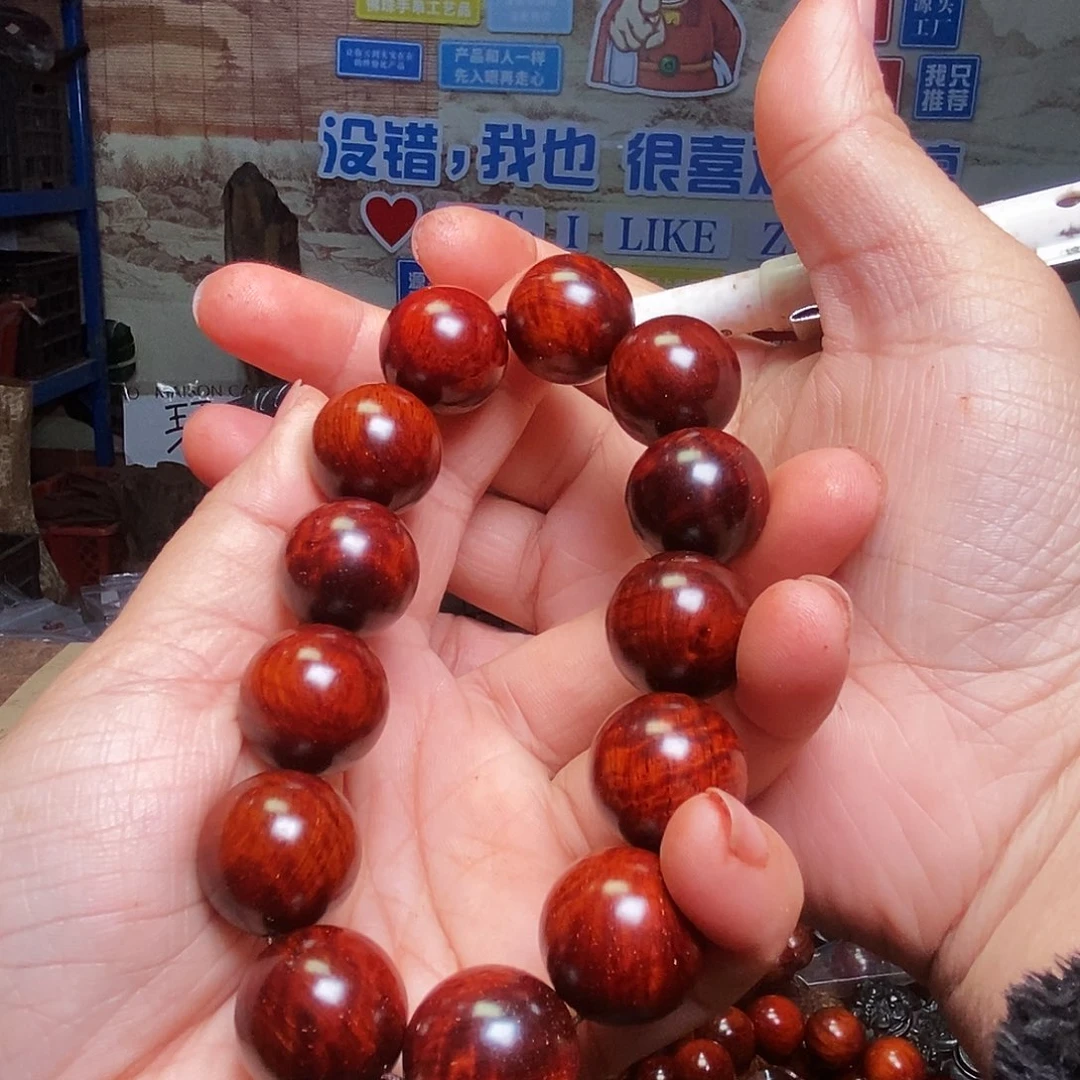 檀香紫檀（小叶紫檀）手串天****晴