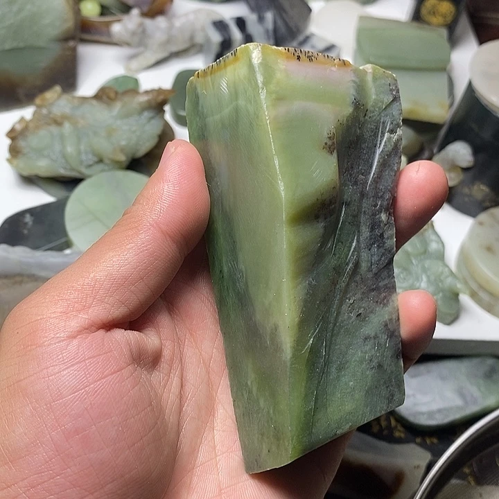 未镶嵌和田玉（碧玉）挂件