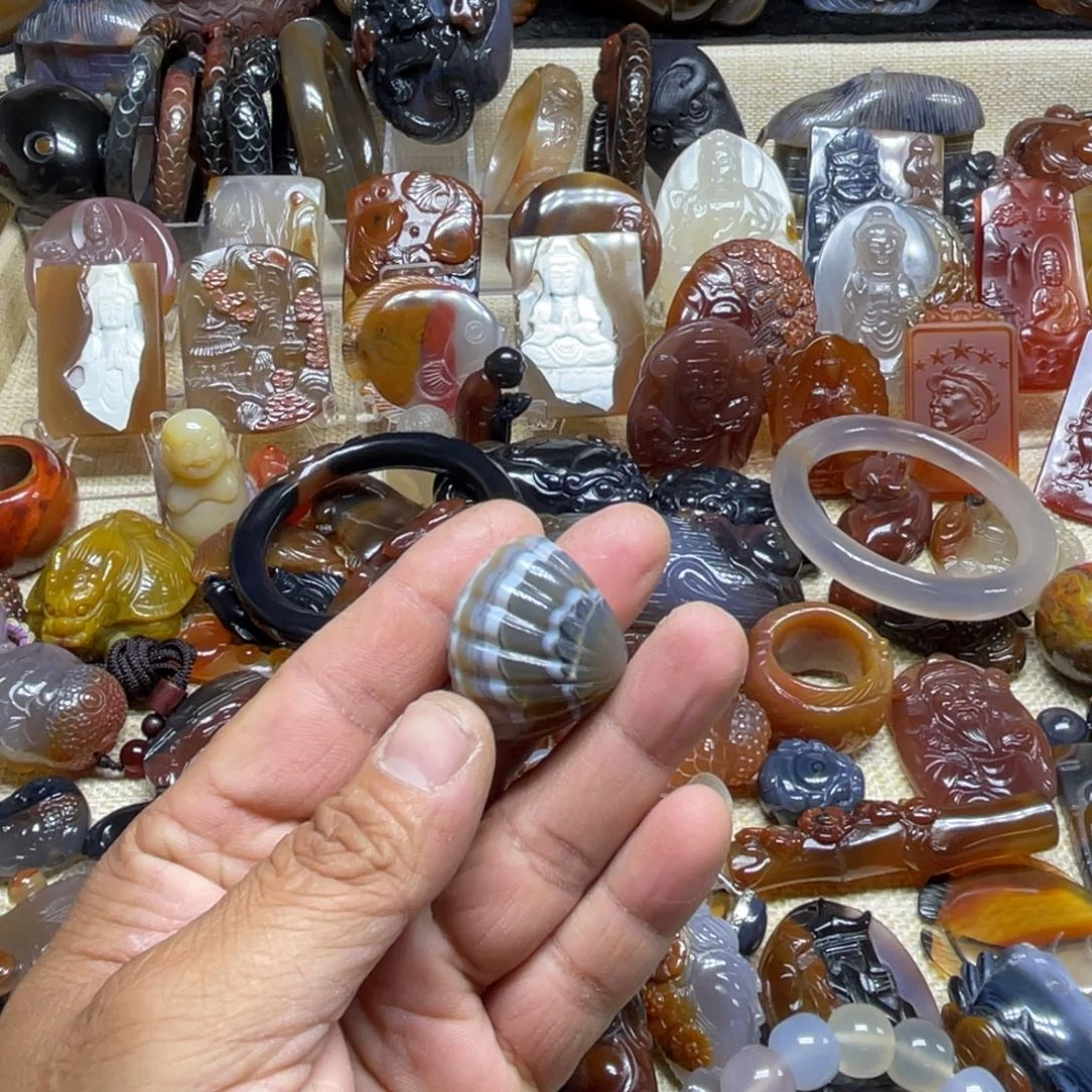 玛瑙/玉髓未镶嵌颈饰