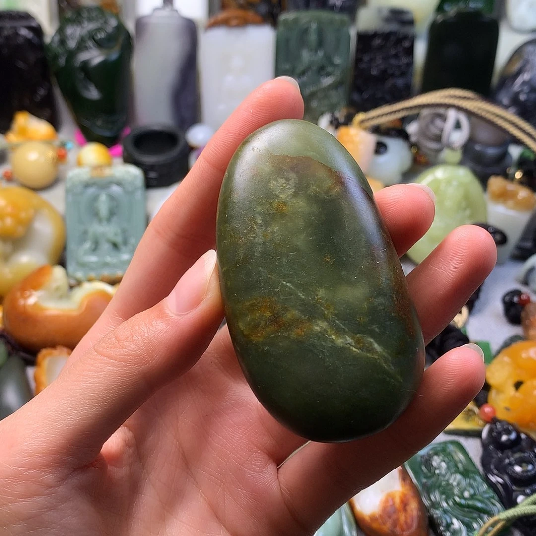 未镶嵌和田玉把件