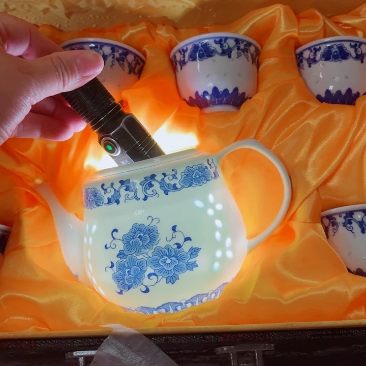 青花玲珑茶具牡丹花