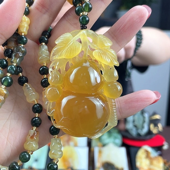 未镶嵌蛇纹石玉手链海**川