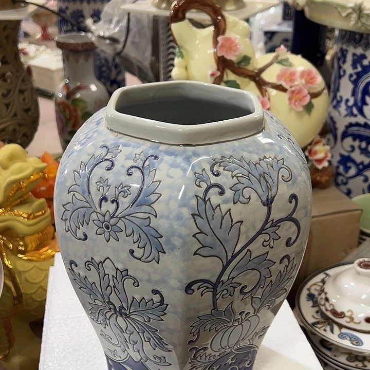 瓷片瑕。。。。。。。。。。。。。。。