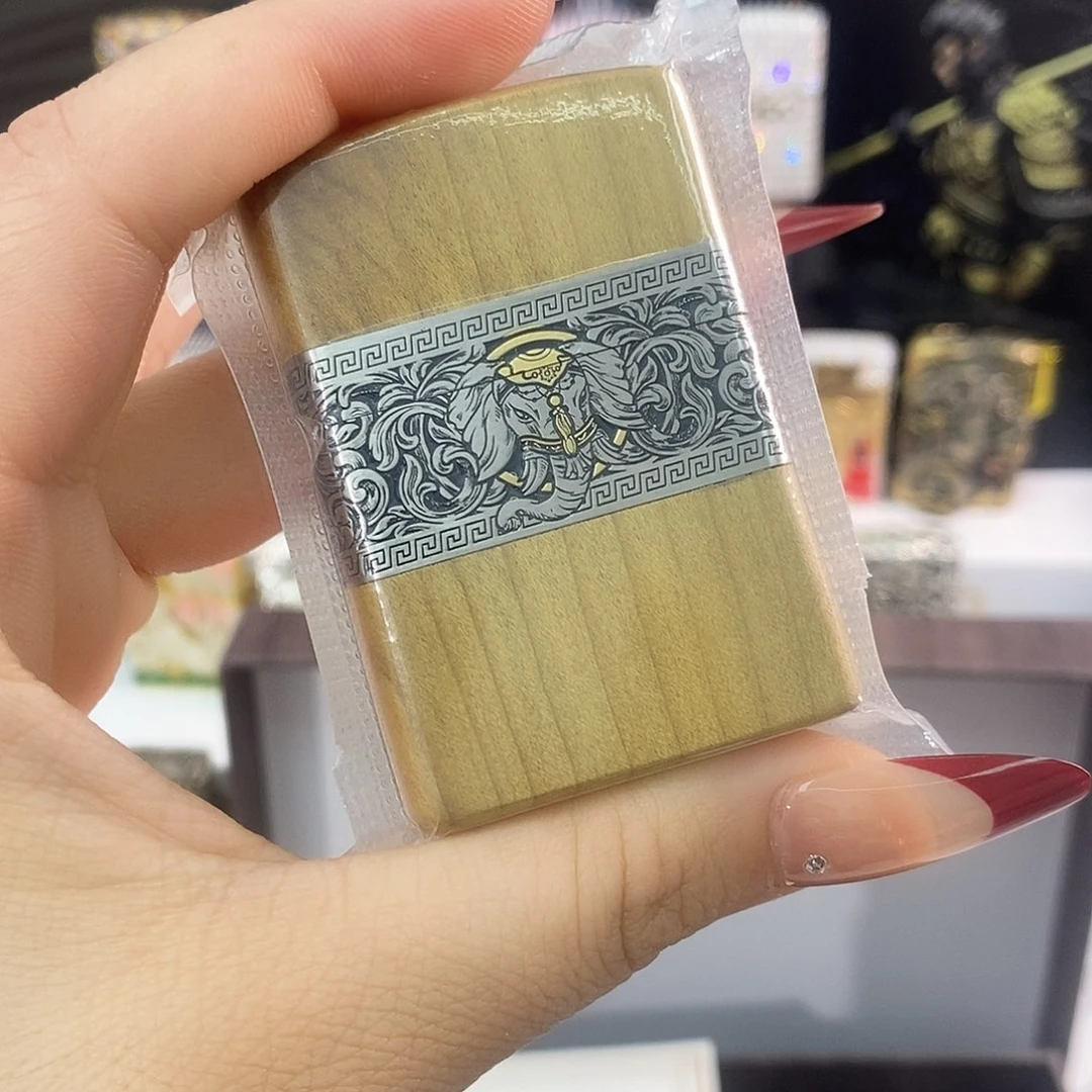 铜不****王吉祥如意带全套水杯
