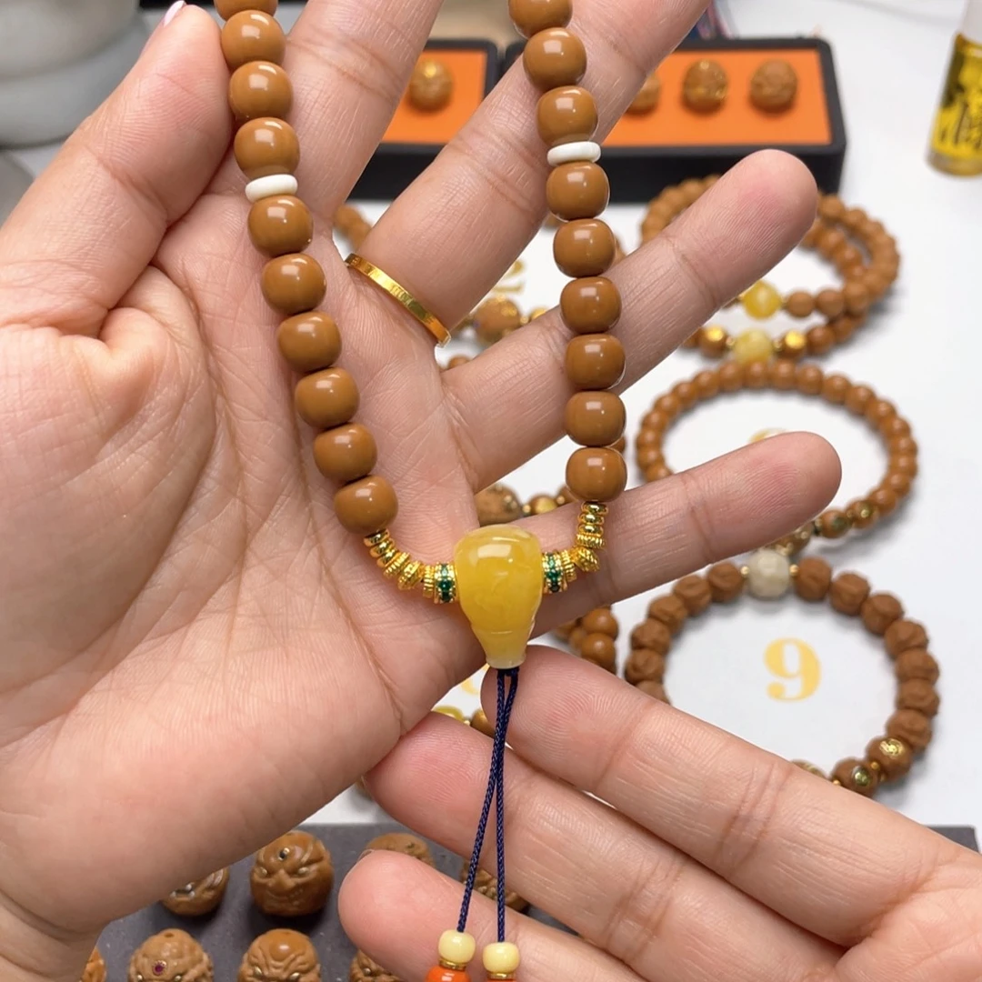 脚****猴头核桃手串老型手持一套