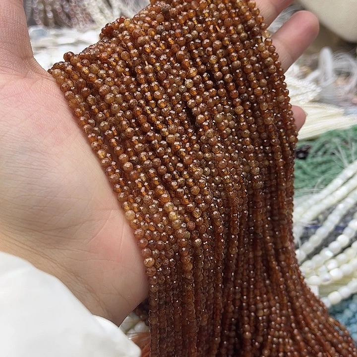 玛瑙/玉髓未镶嵌珠宝半成品一条3mm左右橙石榴石刻面