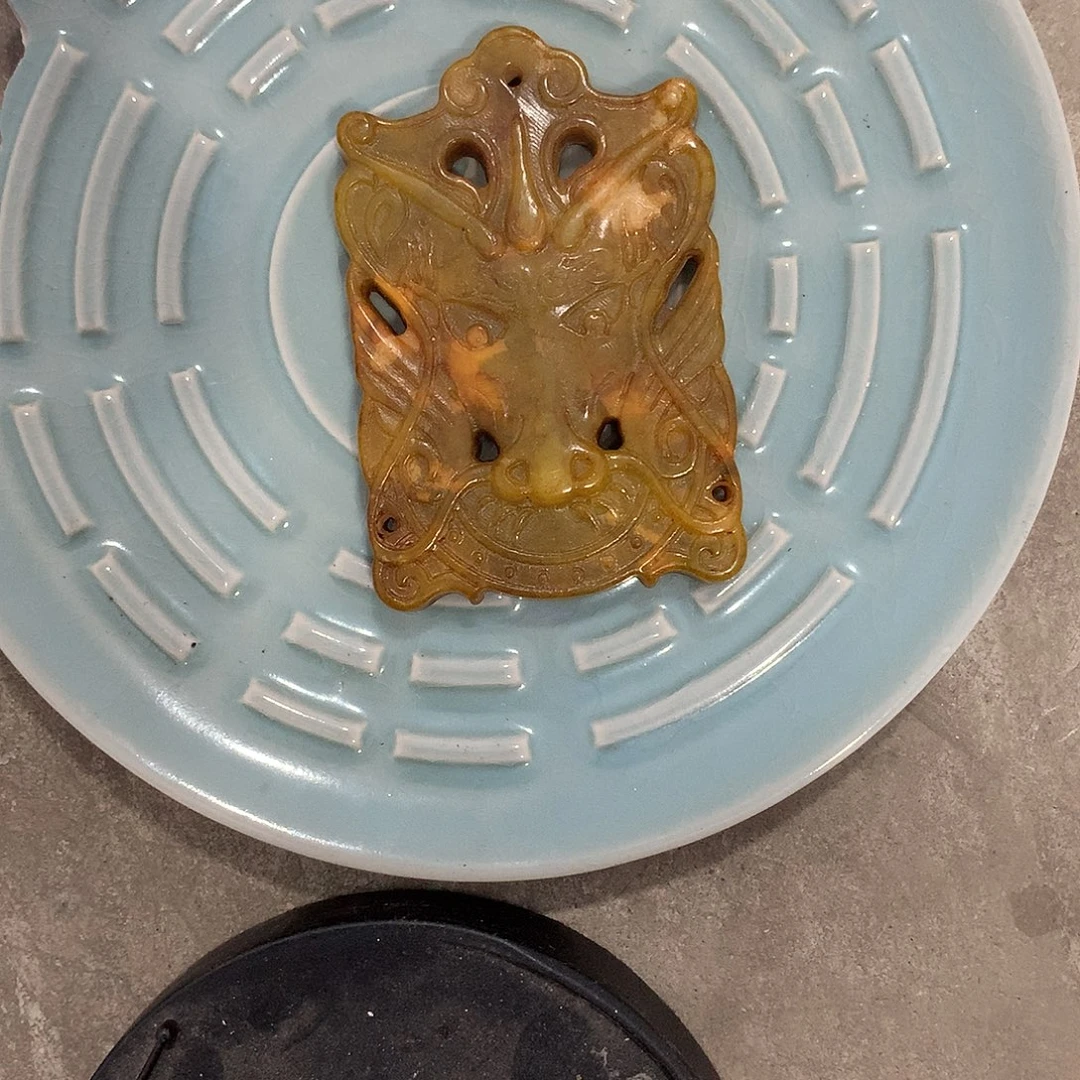 其他现代陶瓷工艺品
