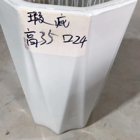陶瓷花盆默认瑕疵