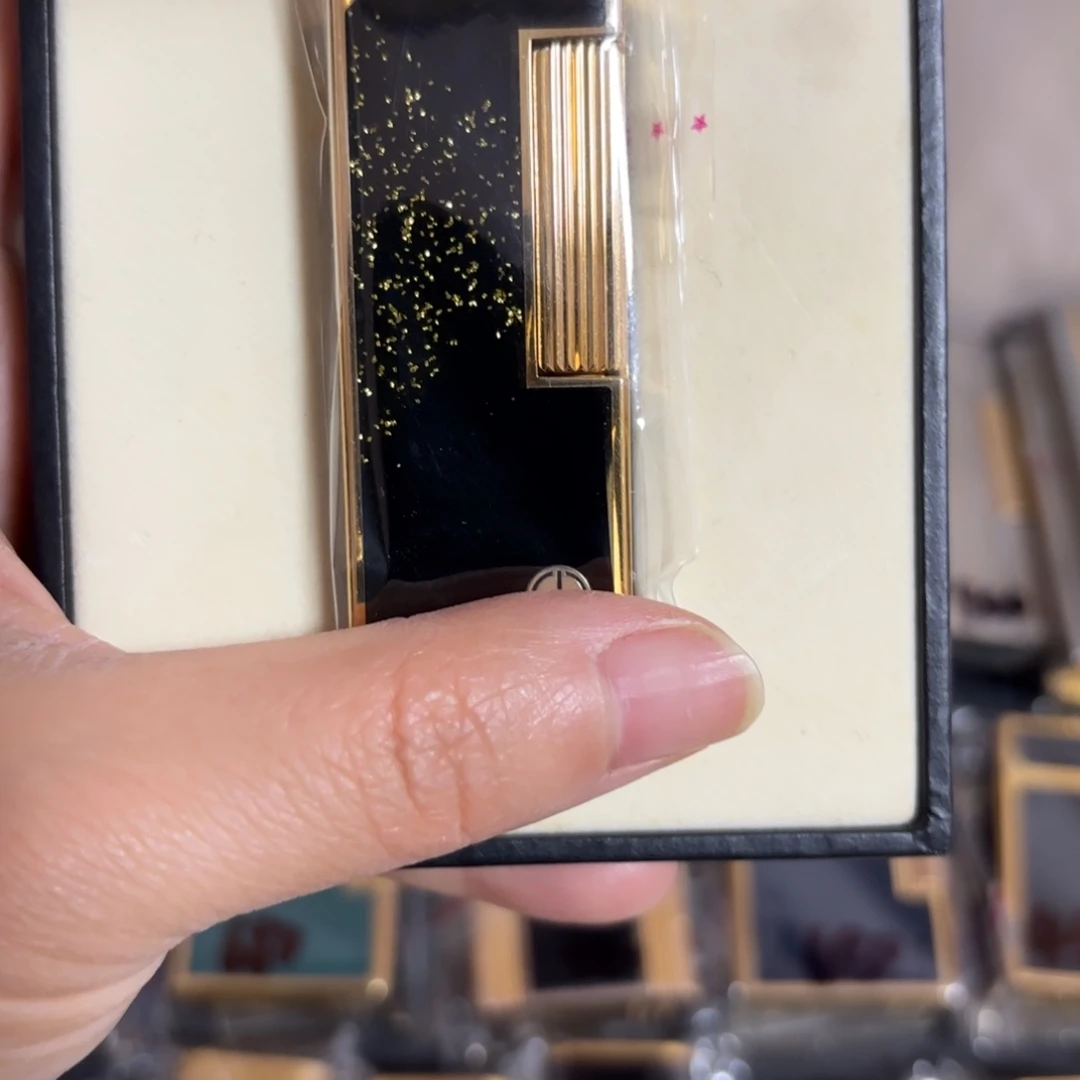 都登卡中古打火机