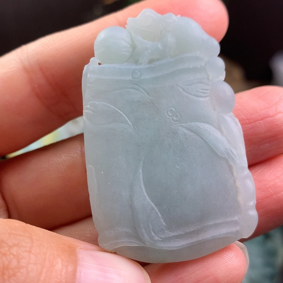 定制翡翠未镶嵌竹