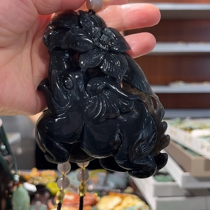 岫玉未镶嵌毛衣链