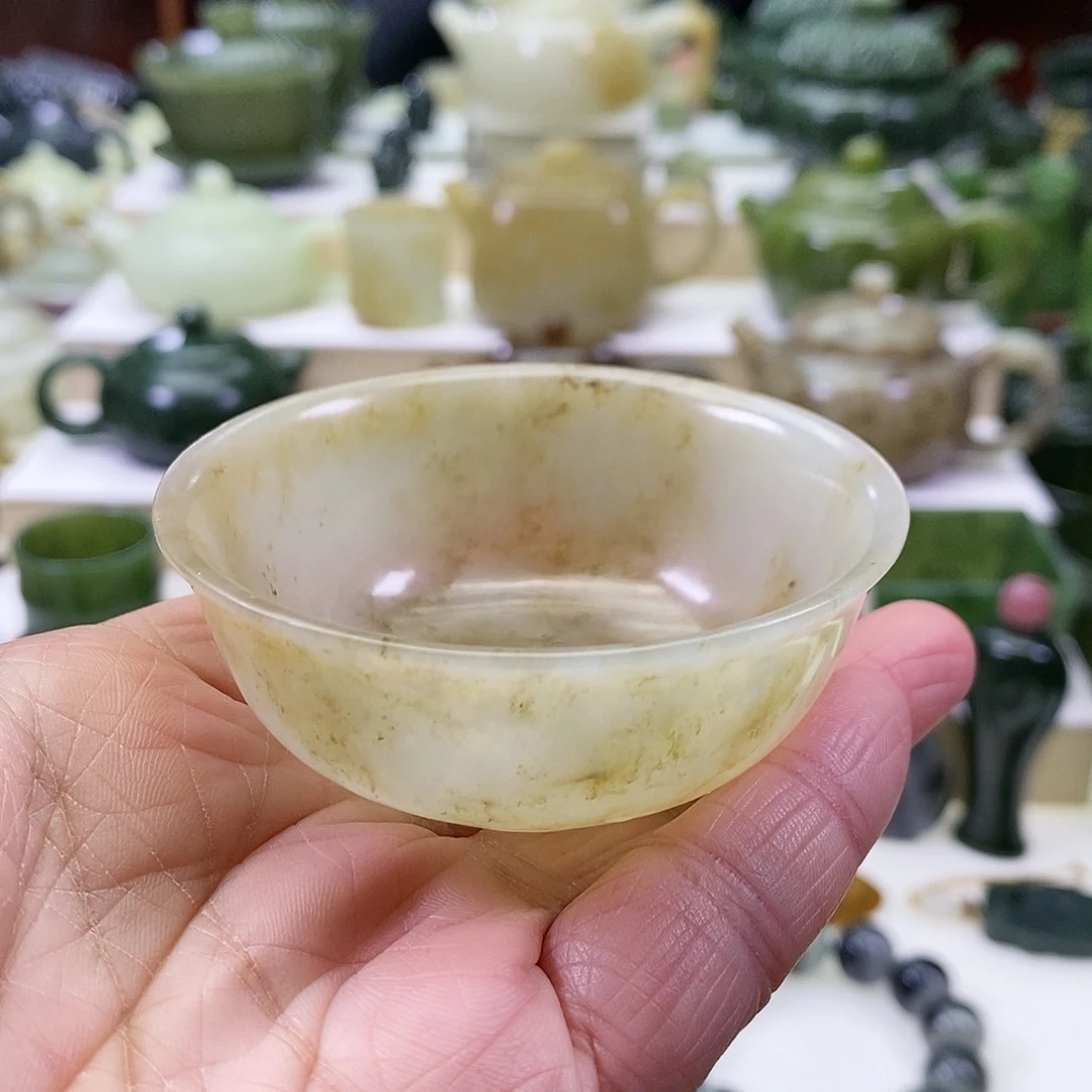 和田玉茶碗未镶嵌F***k