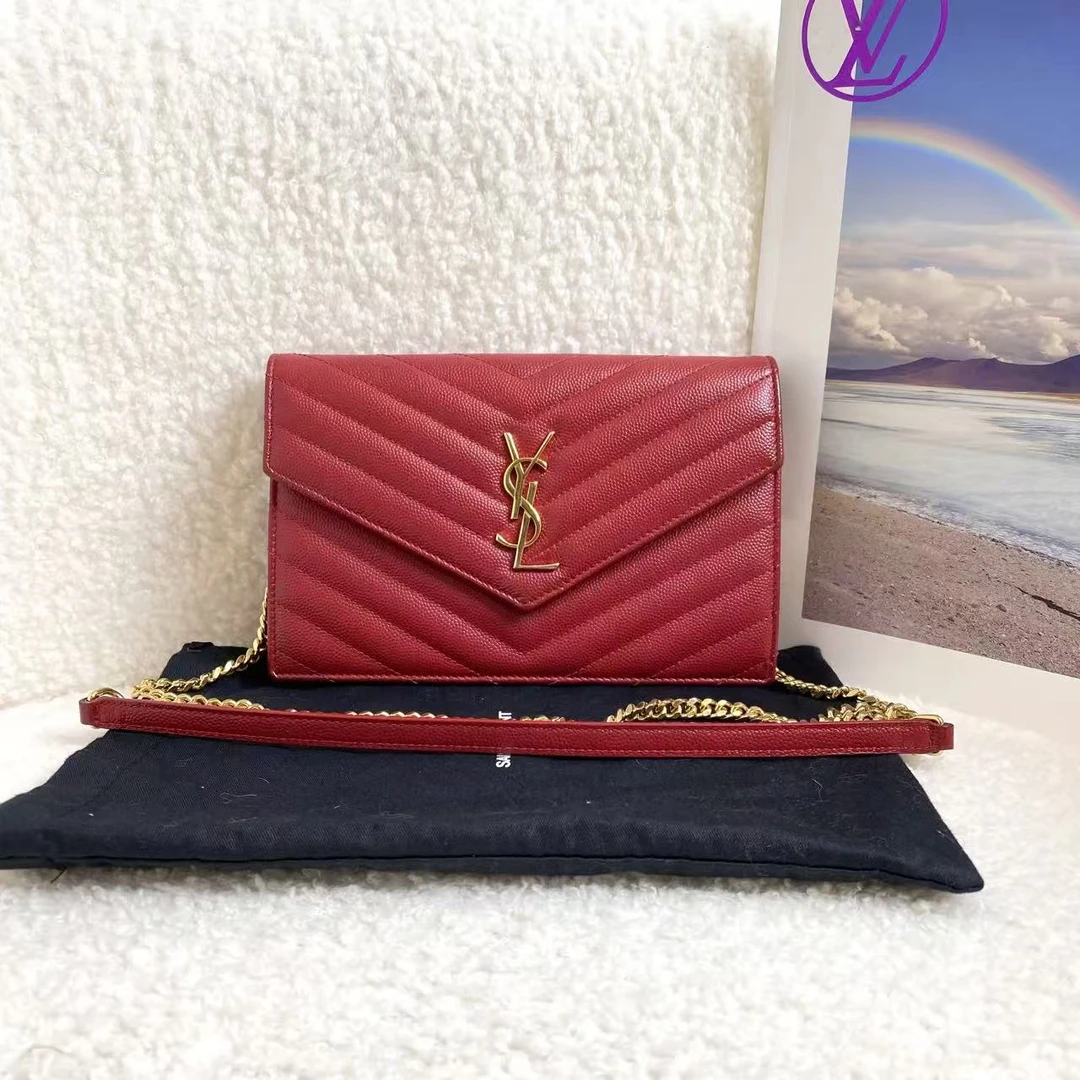 99新 YSL/圣罗兰 红金v纹信封woc/84258626/12期免息/代卖服务