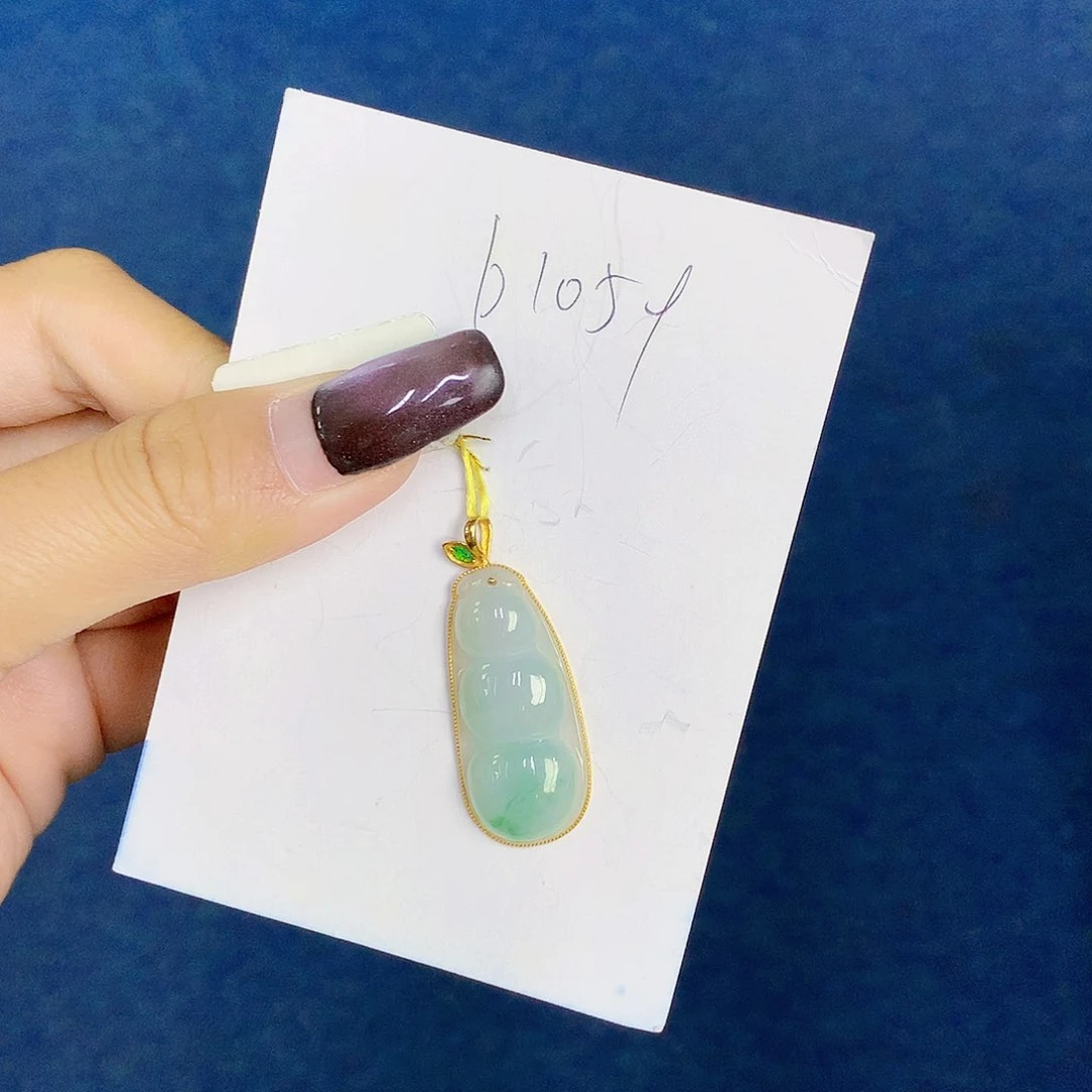 翡翠18K金镶嵌颈饰000000000000