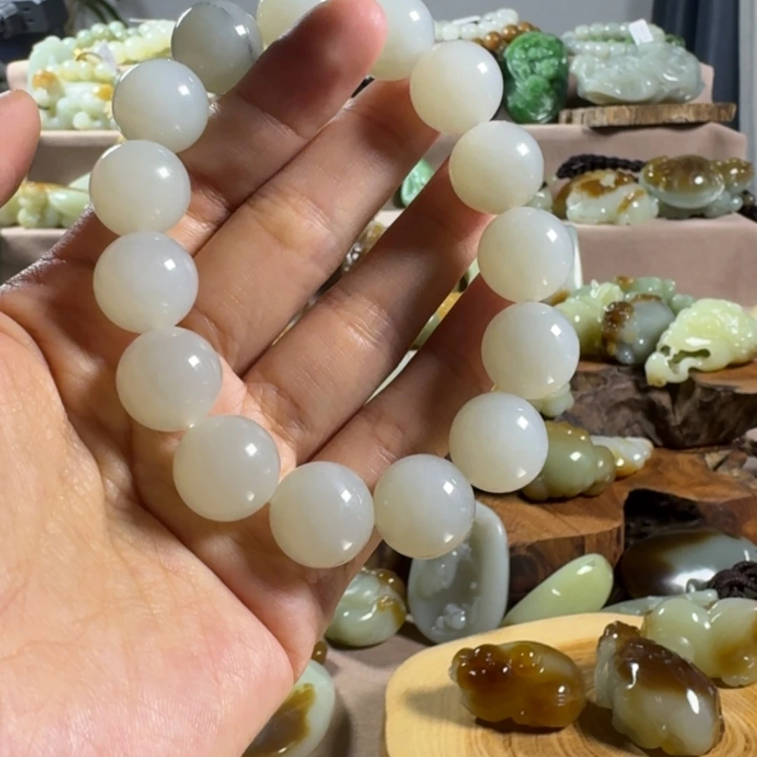 和田玉（糖玉）未镶嵌颈饰