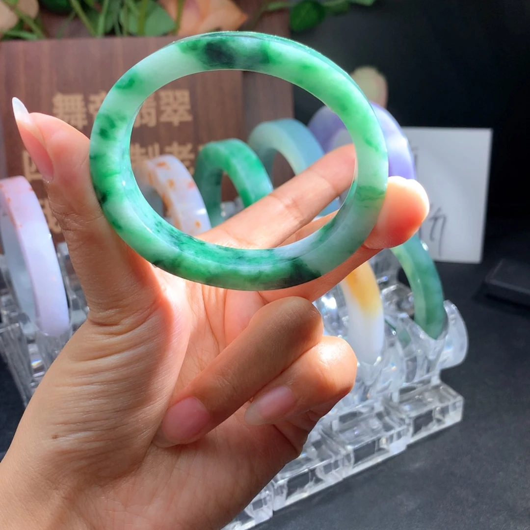 定制翡翠手镯未镶嵌