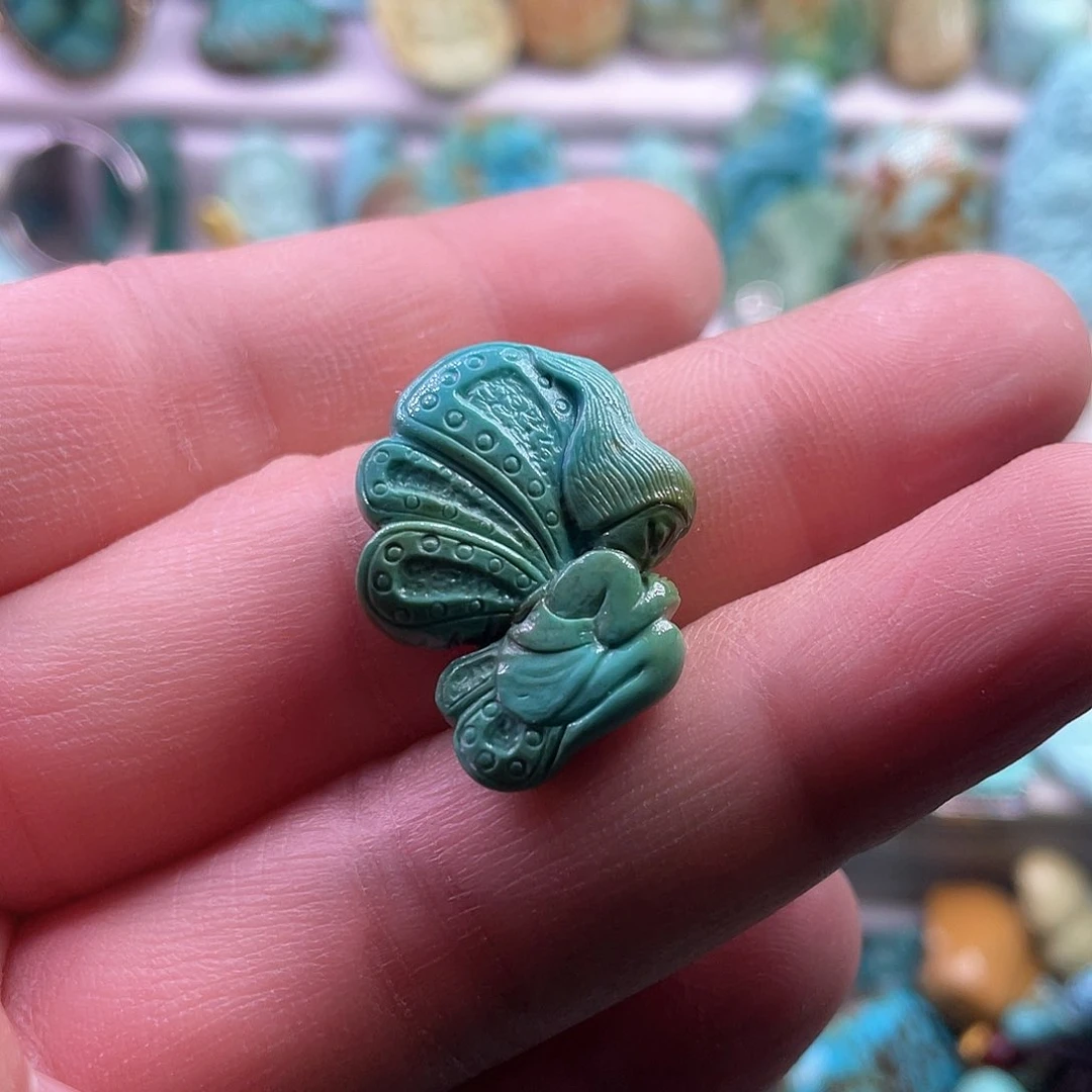 绿松石颈饰未镶嵌