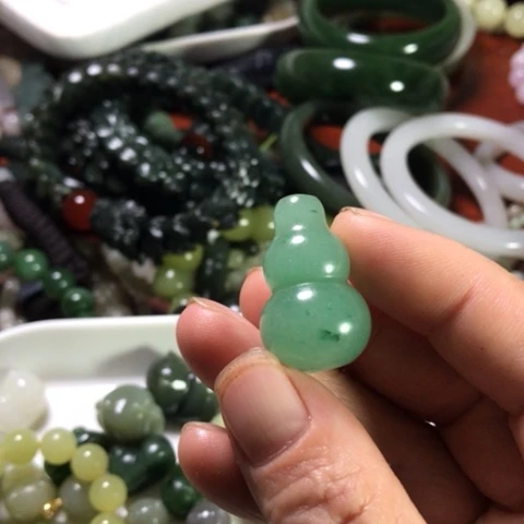未镶嵌和田玉（碧玉）手机链