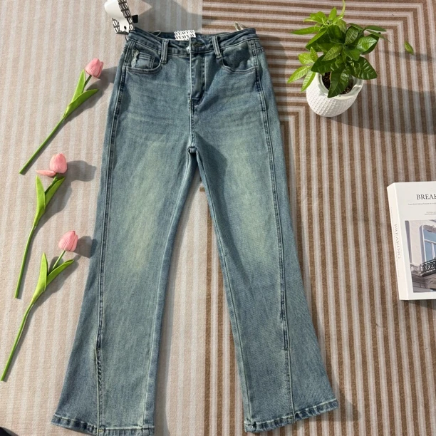 661600#重水洗修身显瘦微喇叭牛仔裤时尚九分