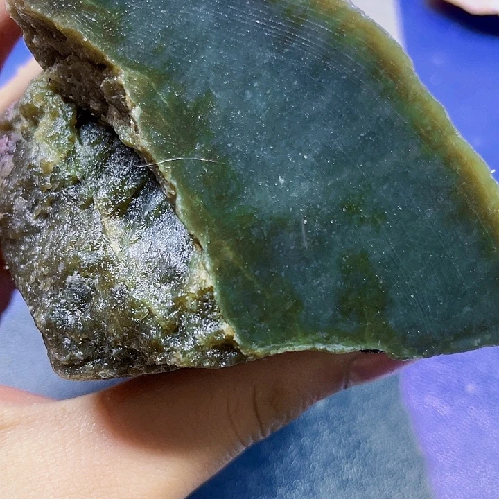 未镶嵌和田玉（糖玉）珠宝半成品