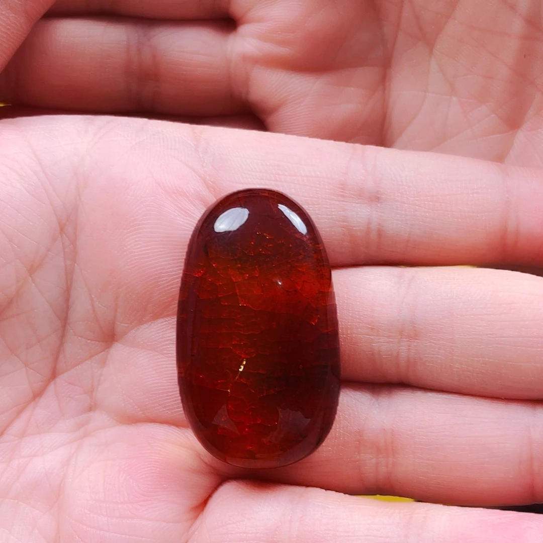 未镶嵌琥珀裸石吊坠