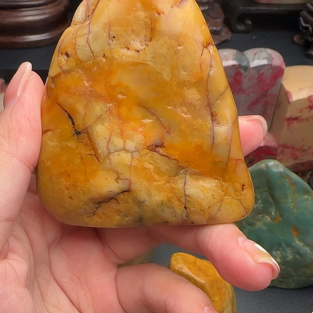 昌化石昌化鸡血石