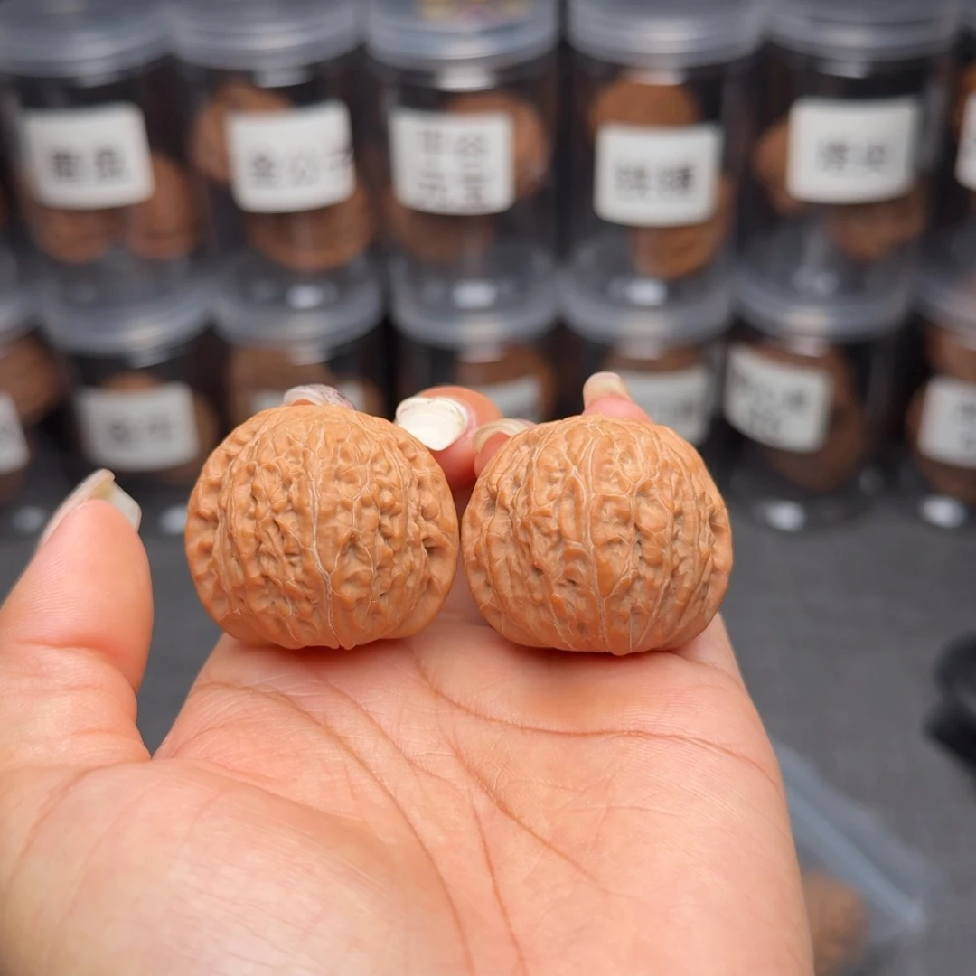 文玩核桃把件指尖小铁锤