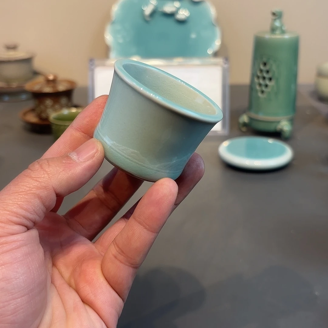 瓷片龙泉青瓷福利青瓷