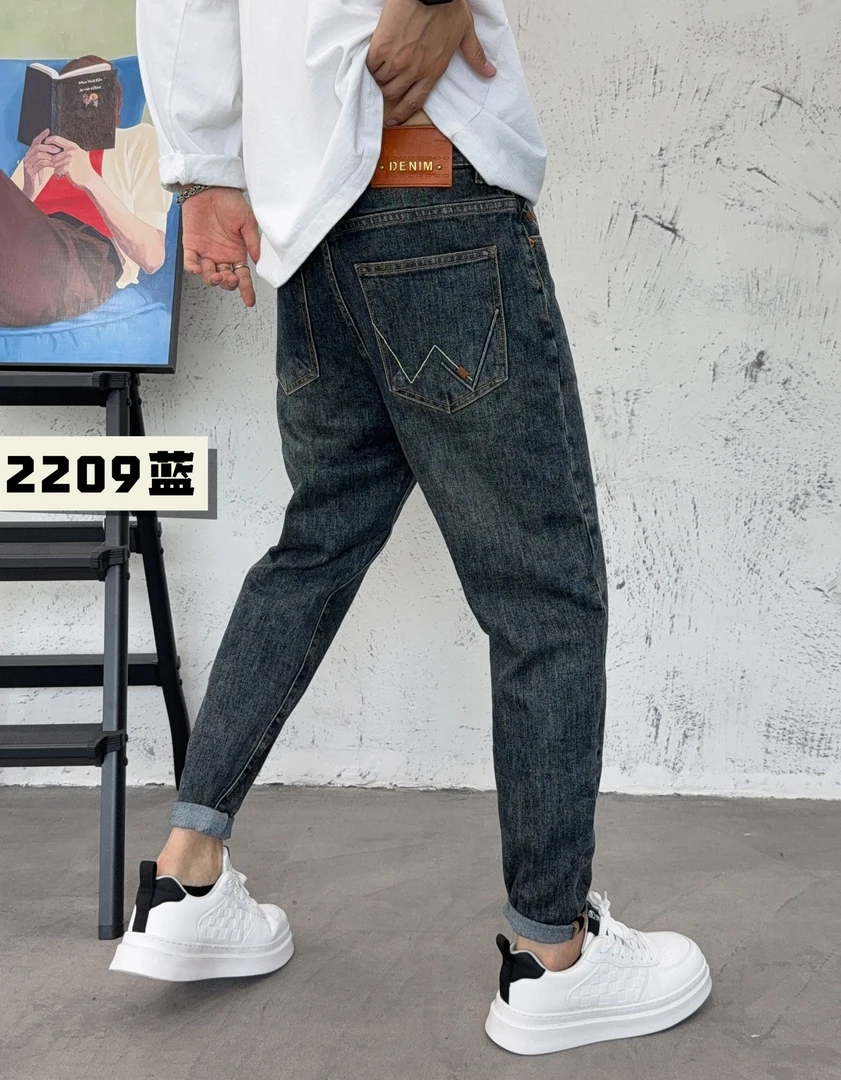 男士秋季宽松百搭潮流怀旧水洗时尚牛仔裤（2209）