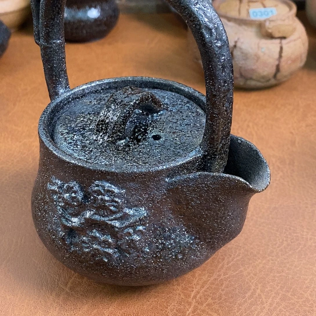 .***大器黑砂硬把提梁