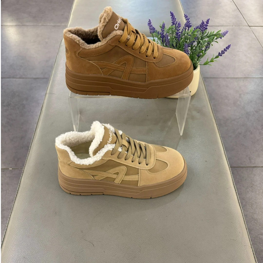 大1314东加绒咖色德训鞋女2025冬季新款时尚舒适百搭耐脏增高板鞋