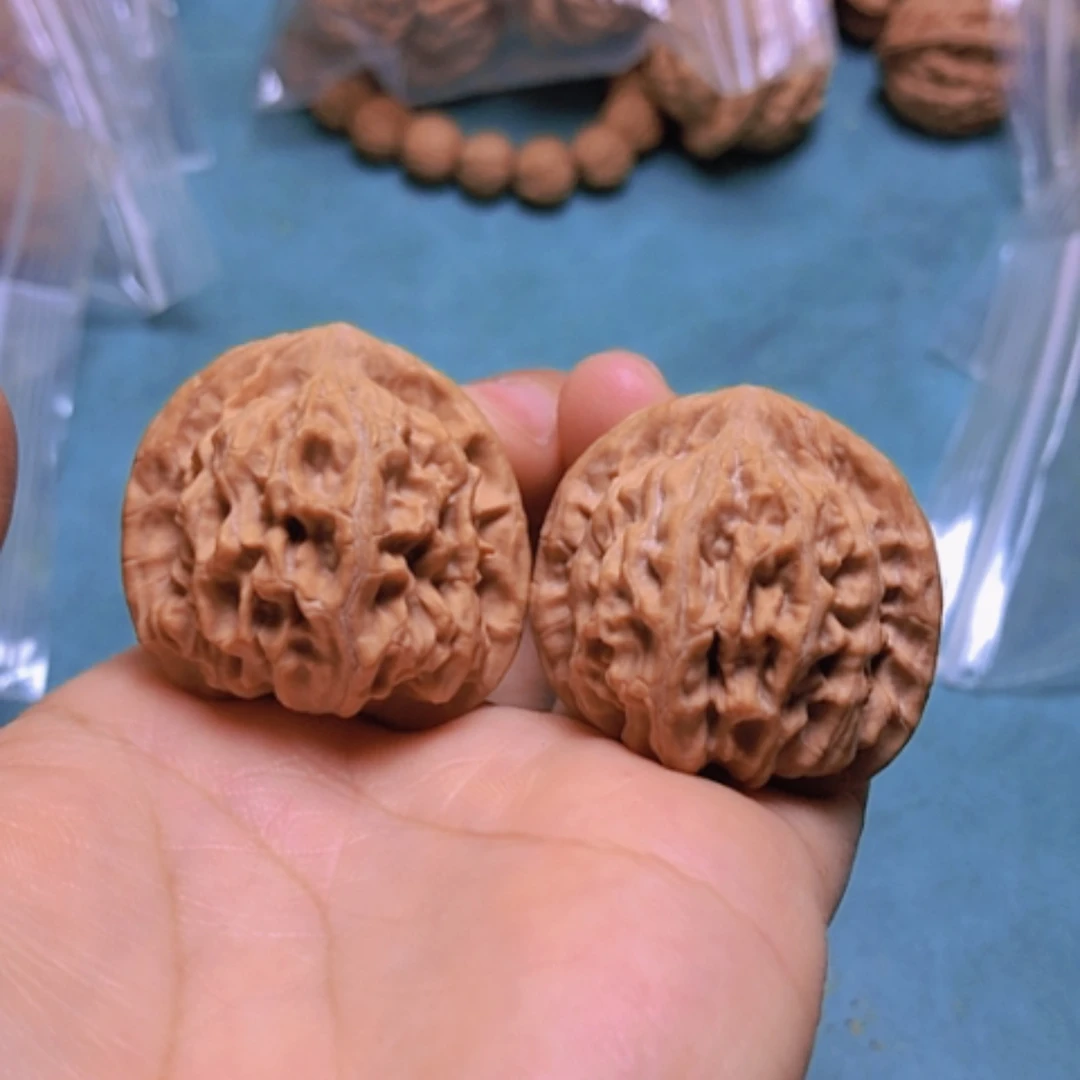 【闪购商品】核桃摆件33.5天地全品