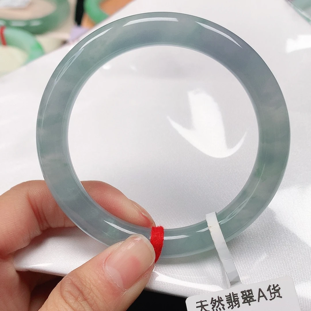 翡翠手镯（圆镯）未镶嵌天然翡翠手镯53