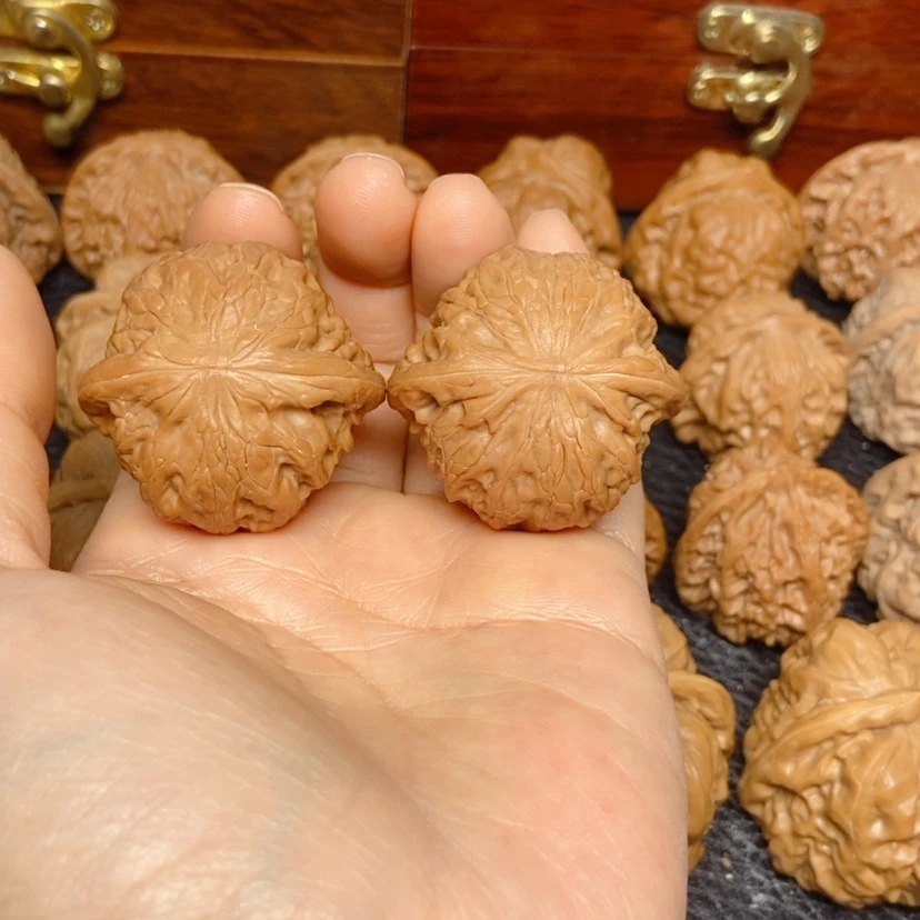 【闪购商品】吊坠文玩核桃?**哥铁锤38