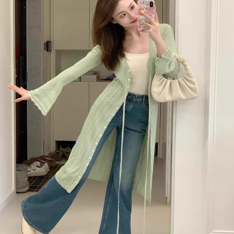 徐若晗爱你同款浅绿色喇叭袖针织开衫女长款温柔风镂空防晒空调衫