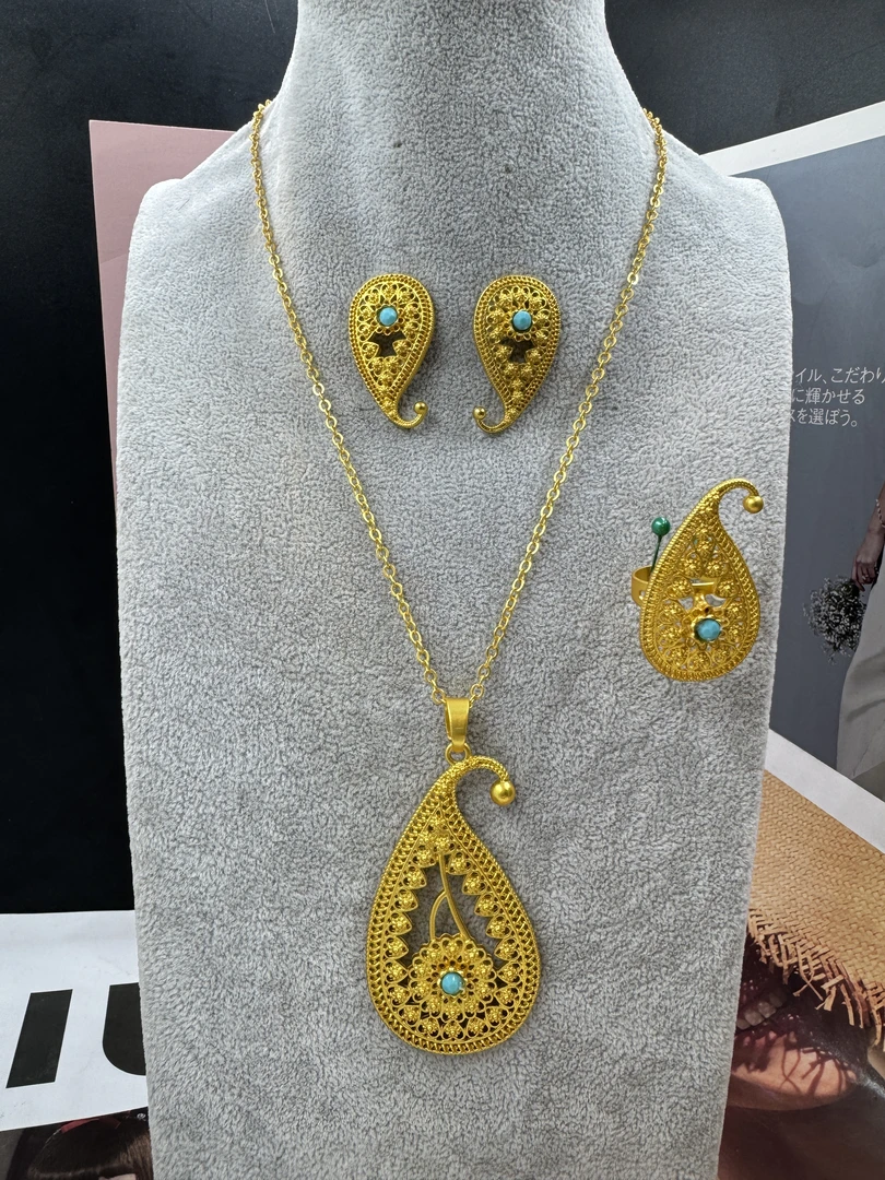 铜合金项链 铜合金项链饰品复古三件套项链dilzok新款金色时尚