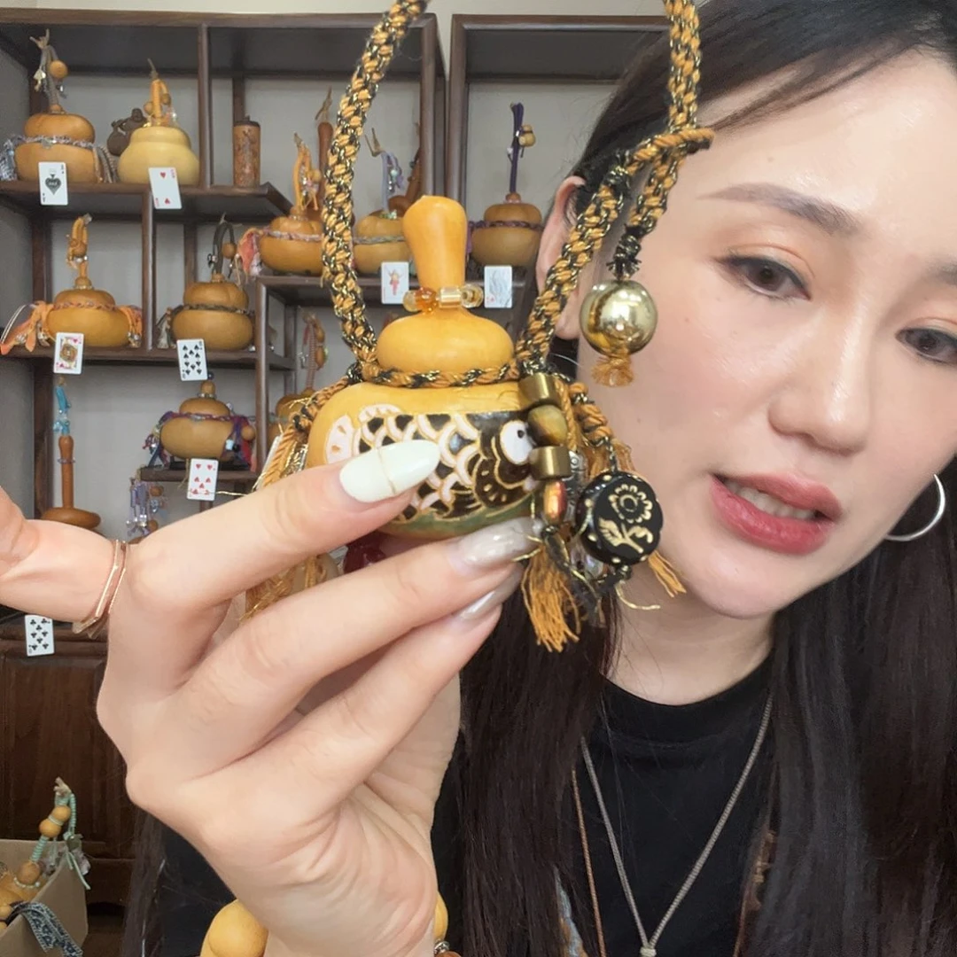 乐***8墨刻钱袋子包挂葫芦