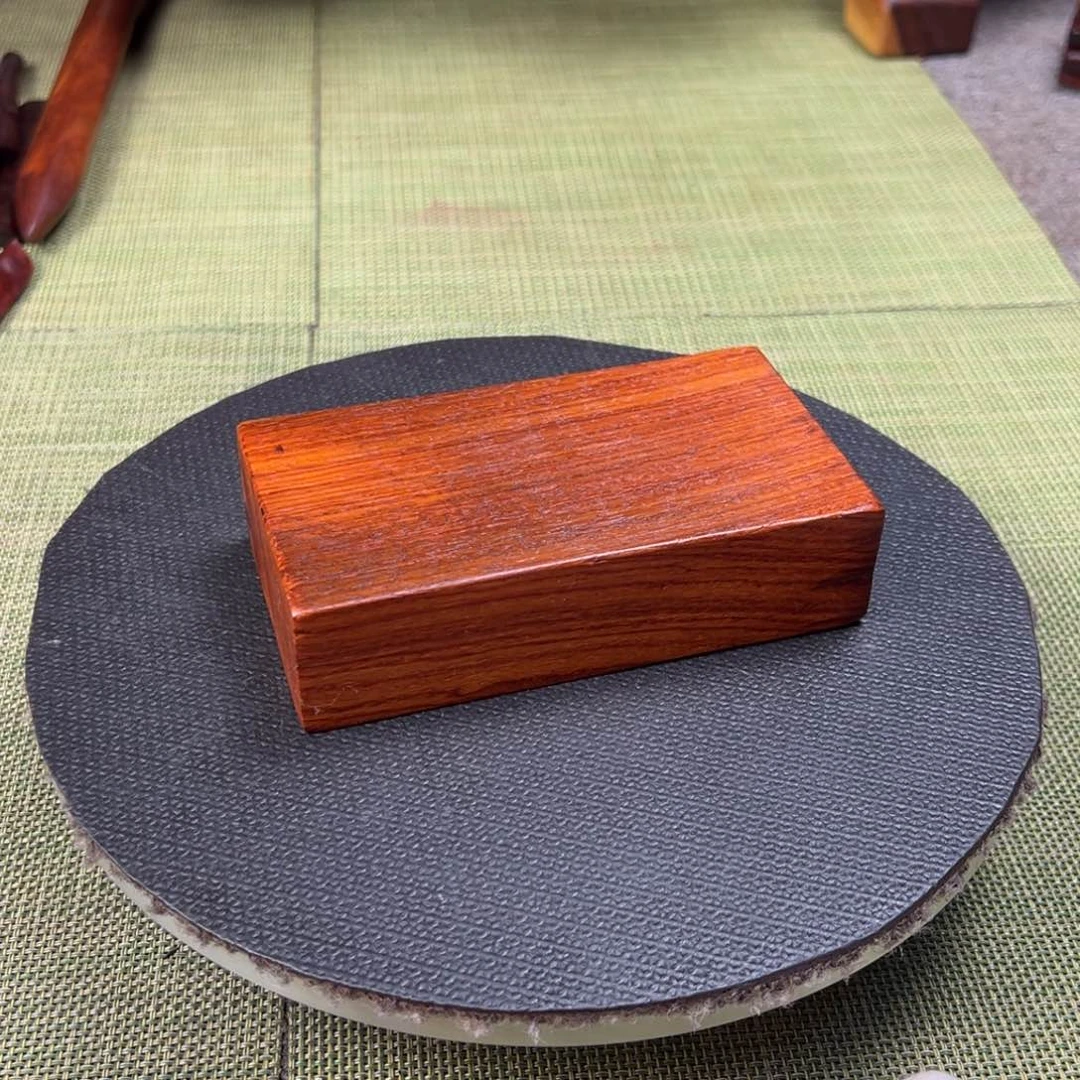 大果紫檀（缅甸花梨）阳***