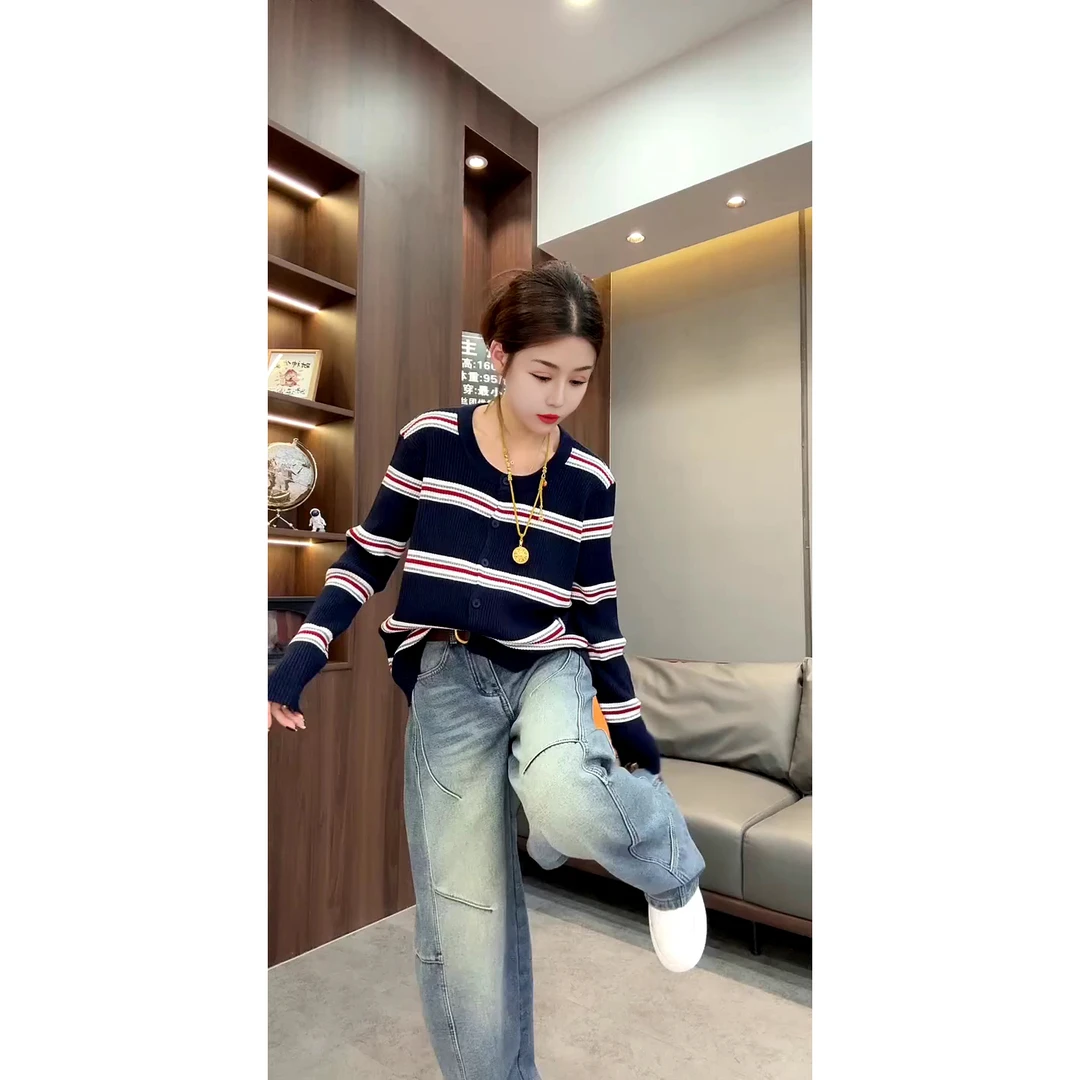 欧洲站休闲宽松显瘦气质圆领撞色条纹长袖针织开衫