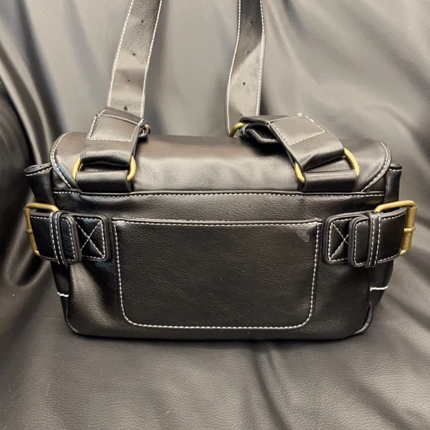 中古油蜡皮腋下斜挎包